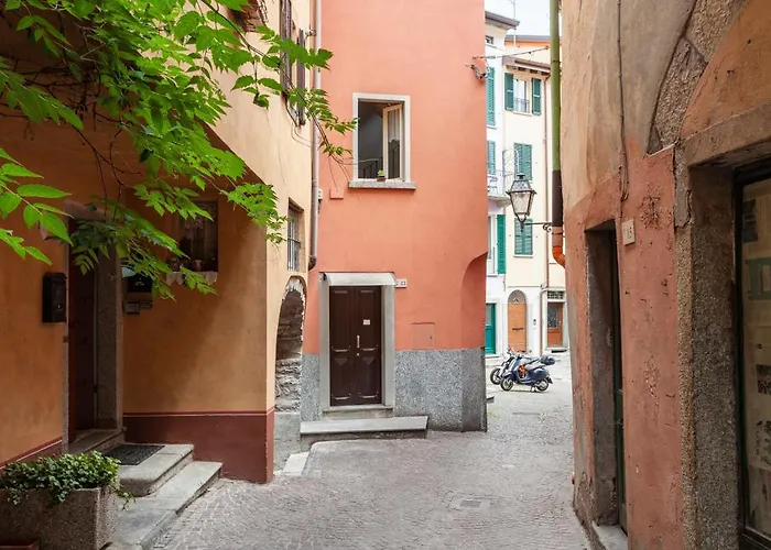 Finestra Sul * Argegno